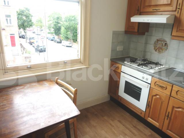 			ONE BEDROOM FLAT WITH A TERRACE, 1 Bedroom, 1 bath, 1 reception Flat			 Tufnell Park Road, TUFNELL PARK